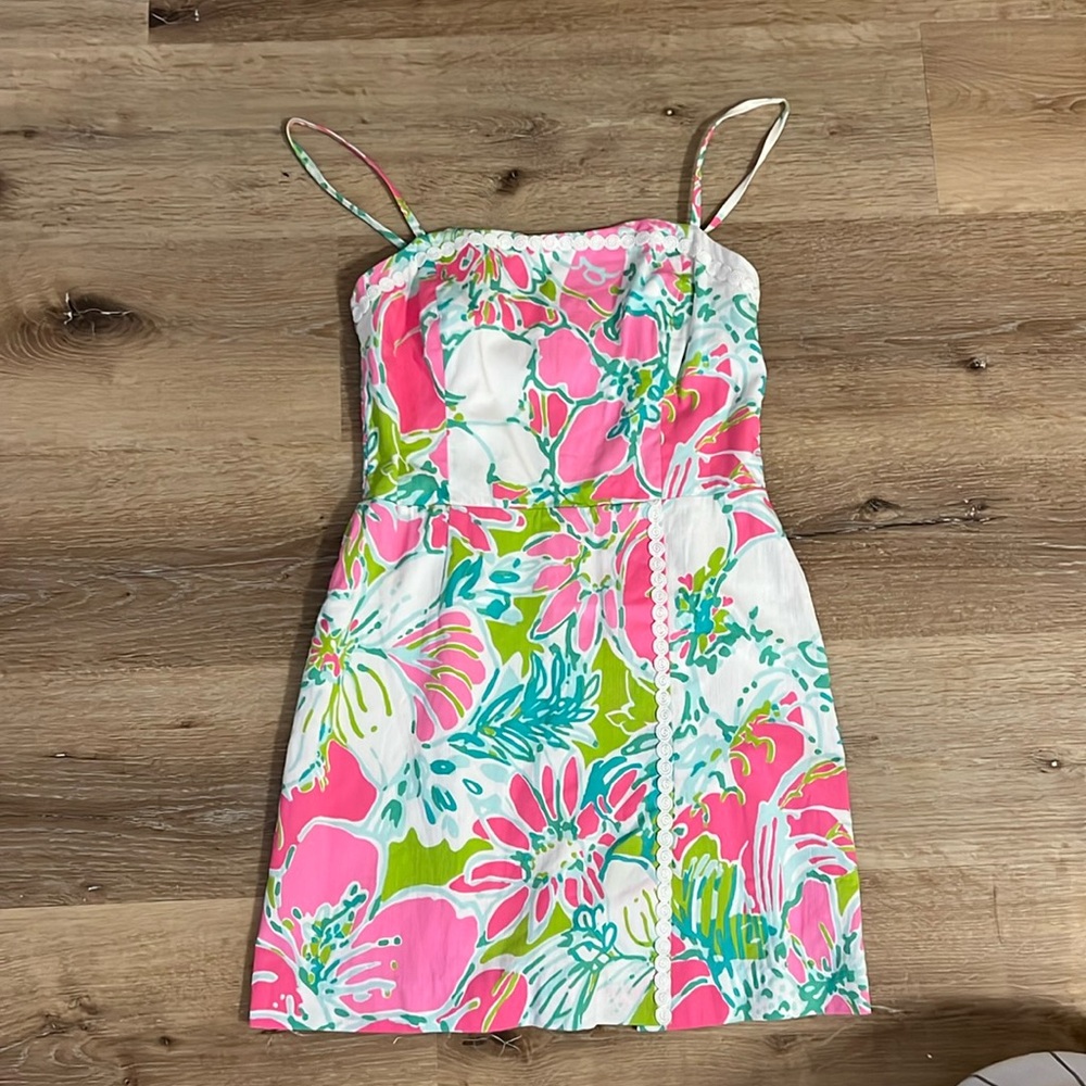 Lilly Pulitzer Romper Like Dress!